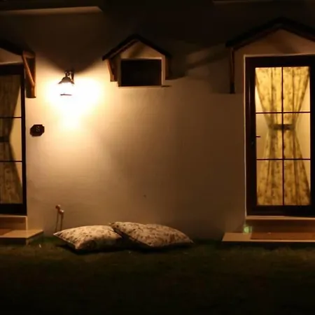 Mimoza Aparthotel Karaburun (Izmir)