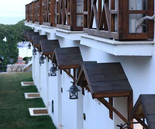 Mimoza Karaburun (Izmir)